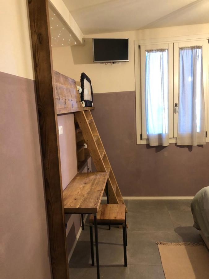 B&B Melloni Street Dolo Bagian luar foto